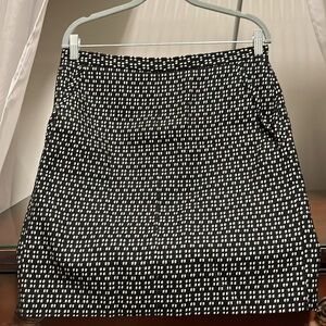 Anne Klein Women's Size 10 Black and White Skirt With Pockets